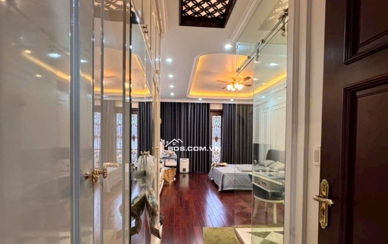 TÔN THẤT TÙNG - TAM KHƯƠNG: Ô TÔ đỗ cửa, ngõ thông, Căn góc, Nở Hậu, 7tầng, thang máy, Ở + KD